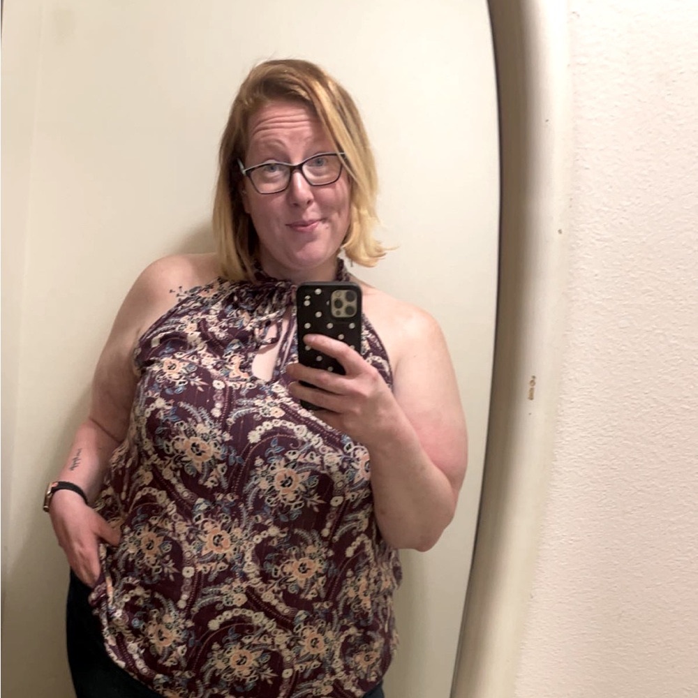 Meet your Posher, Lisa